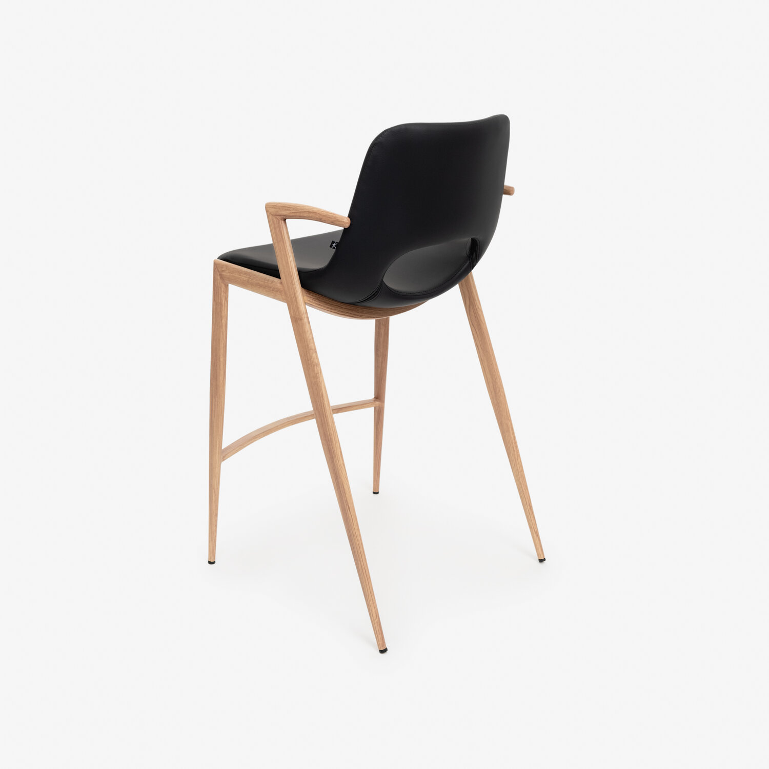 Astrid Ban Vue 9
